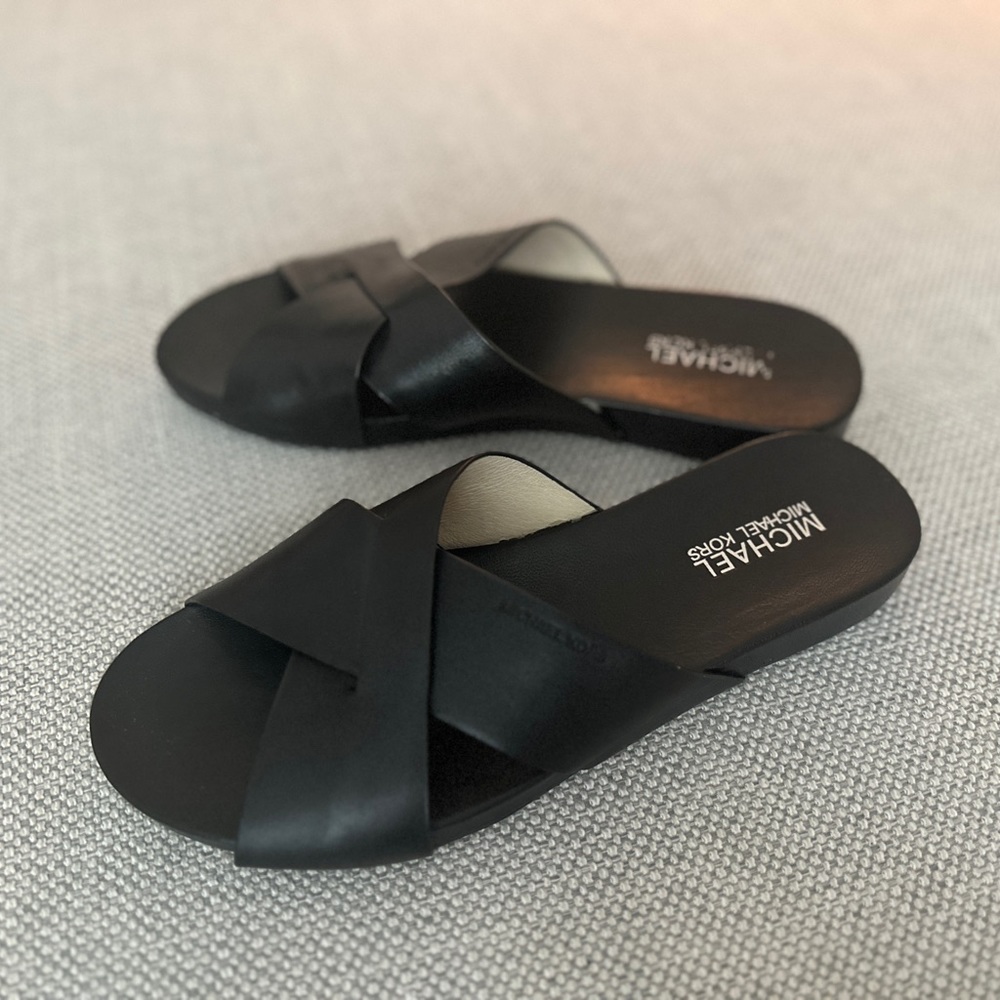MICHAEL KORS - Black Leather Slides - size 7US